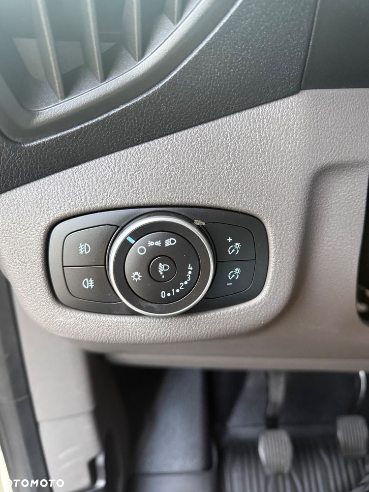 Ford Transit Connect Kombi 220 L1 Active N1 - 26