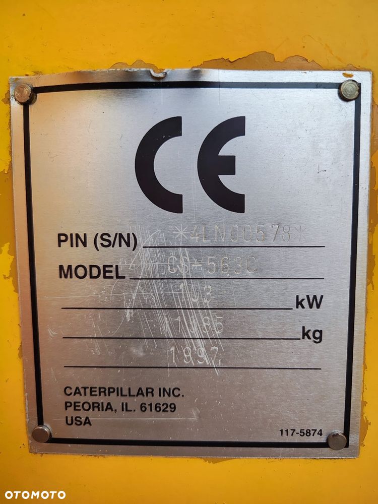 Caterpillar CS563C - 7