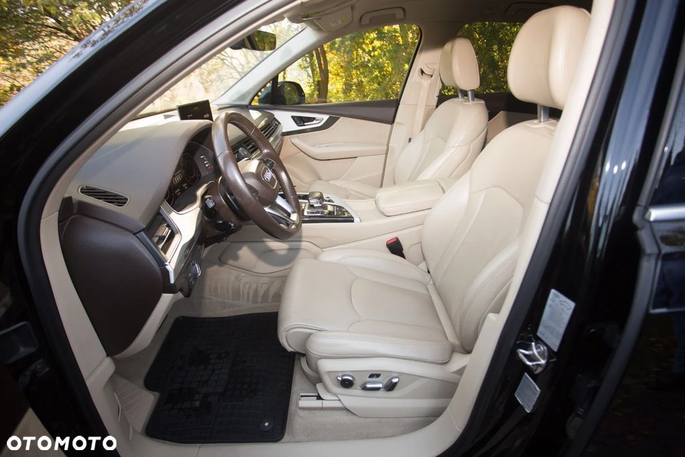 Audi Q7 3.0 TDI ultra Quattro Tiptronic - 10