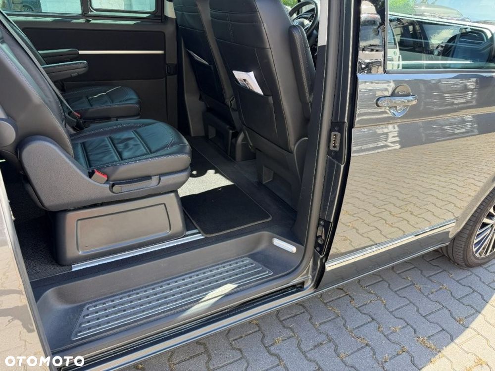 Volkswagen Multivan - 9