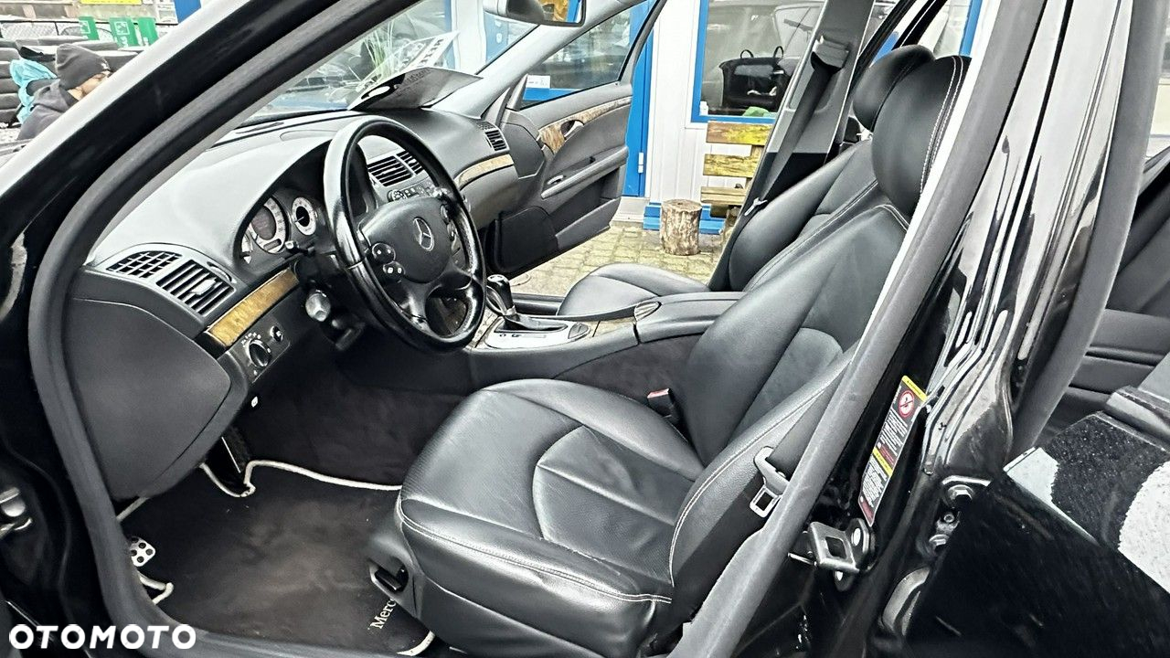 Mercedes-Benz Klasa E - 11