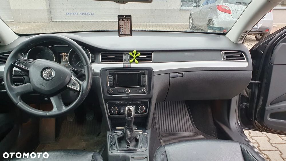 Skoda Superb 1.6 TDI Business - 3