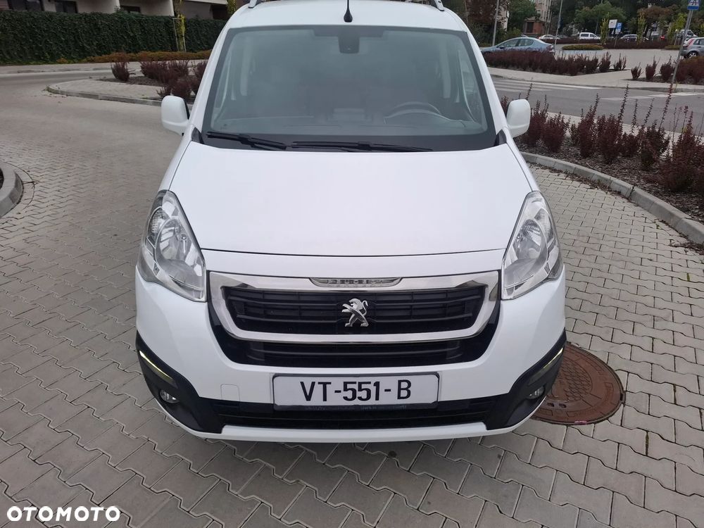Peugeot Partner LONG 1.6HDI 3OSOBOWY KLIMA NAVI - 11