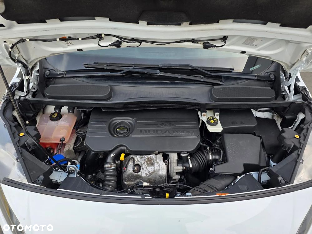 Ford Transit Connect - 17