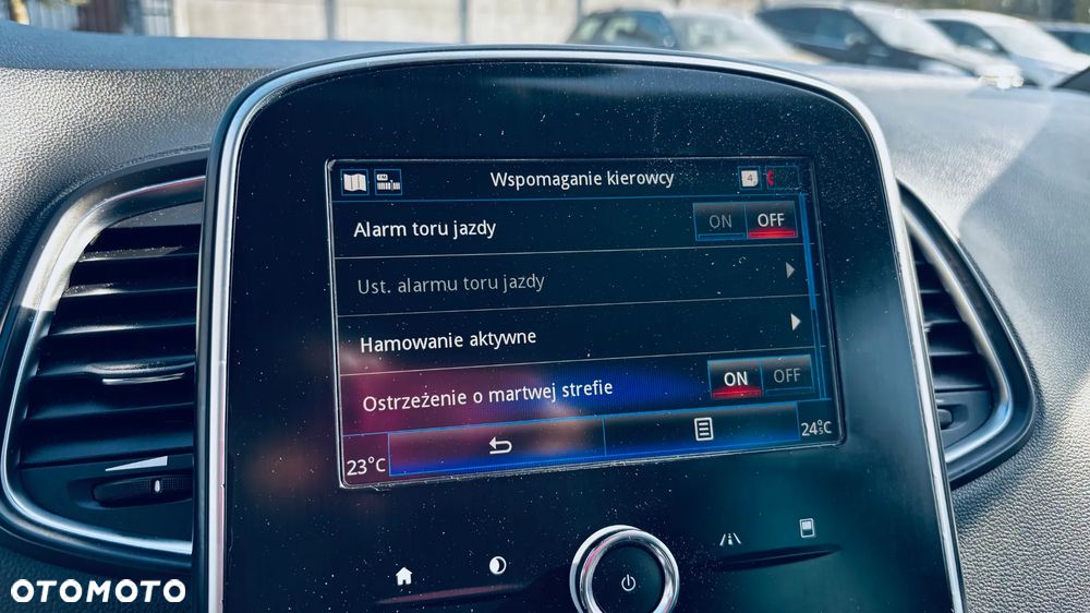 Renault Grand Scenic Gr 1.3 TCe Energy Bose - 14