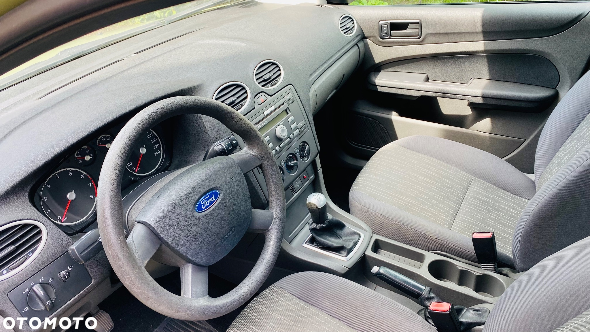 Ford Focus - 11