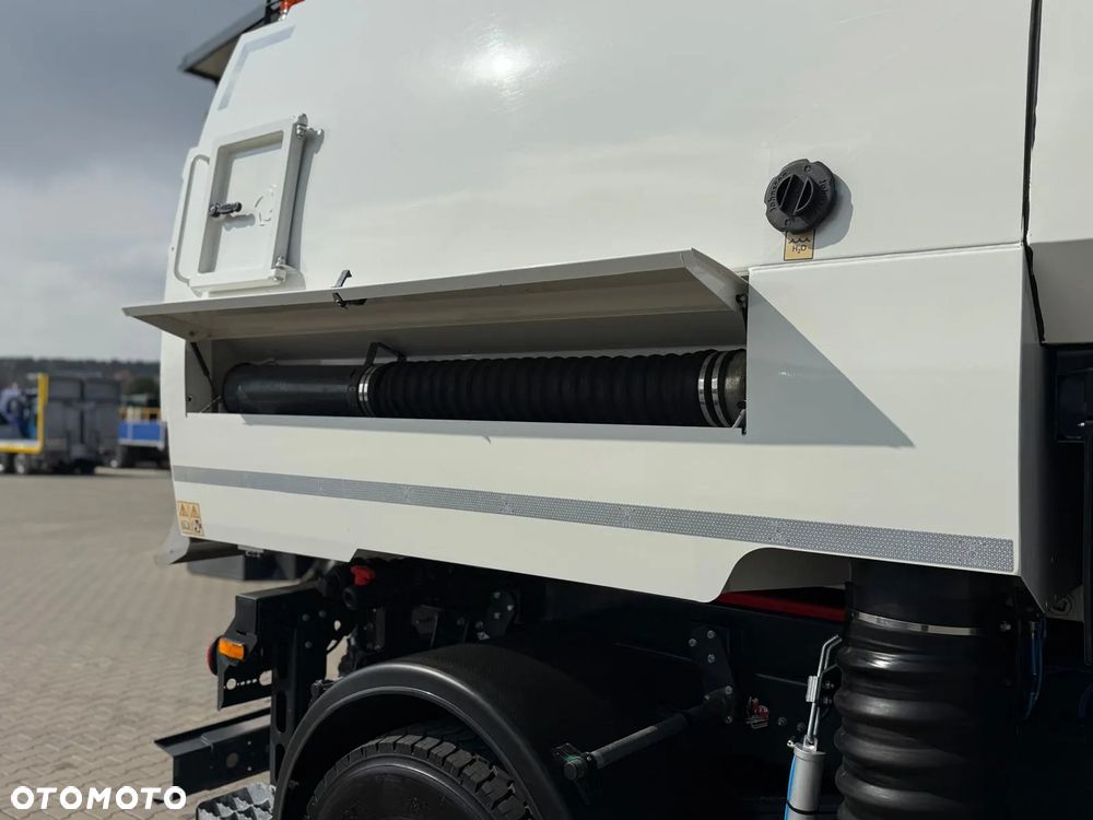 Volvo VOLVO FL 15.250 Euro 6 // zamiatarka JOHNSTON VT652 // odkurzacz , polewaczka - 11