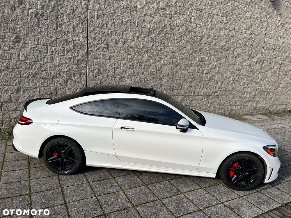 Mercedes-Benz Klasa C 300 4MATIC 9G-TRONIC - 16