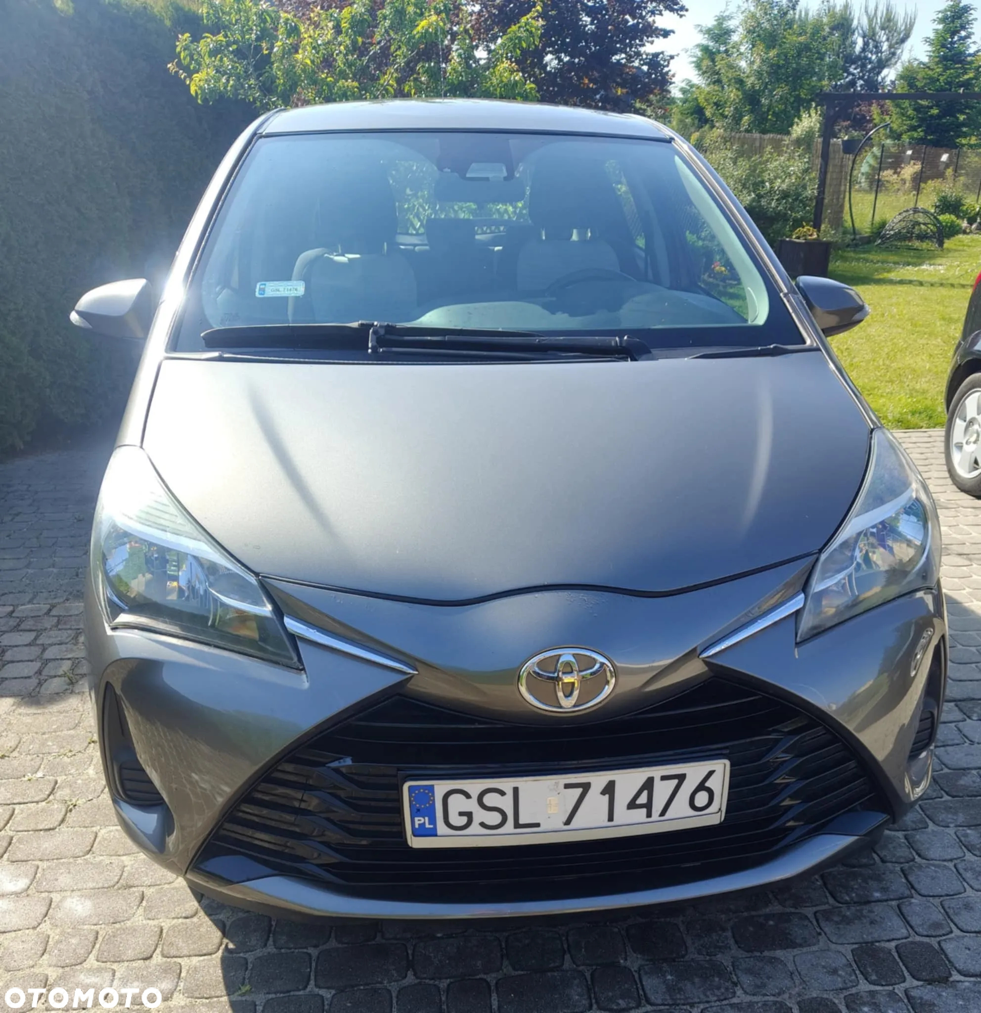 Toyota Yaris - 4