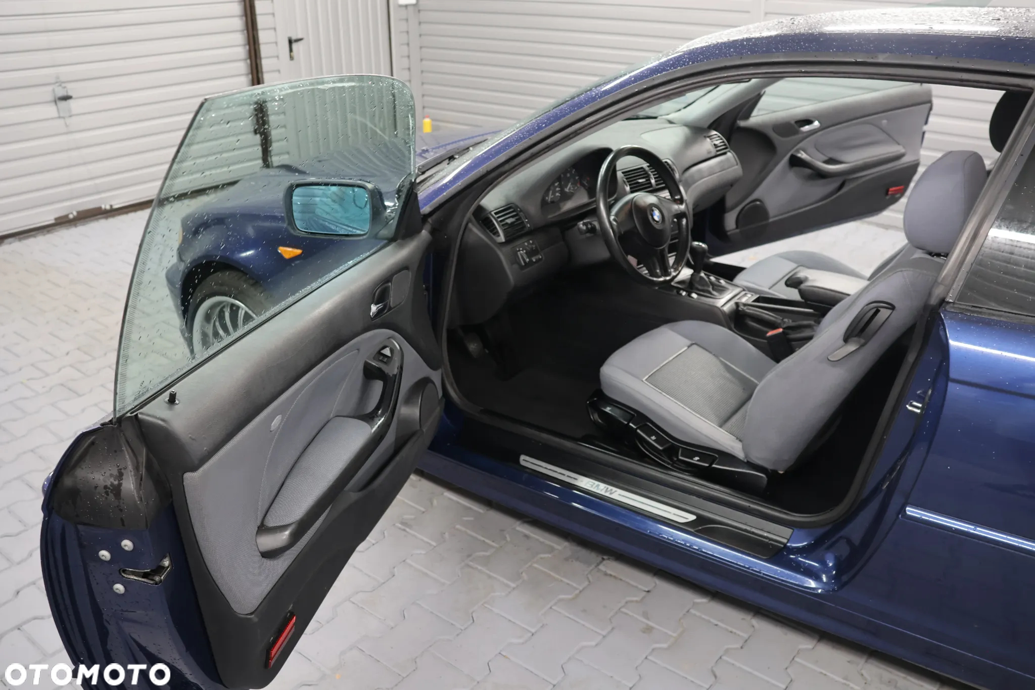 BMW Seria 3 318i - 7