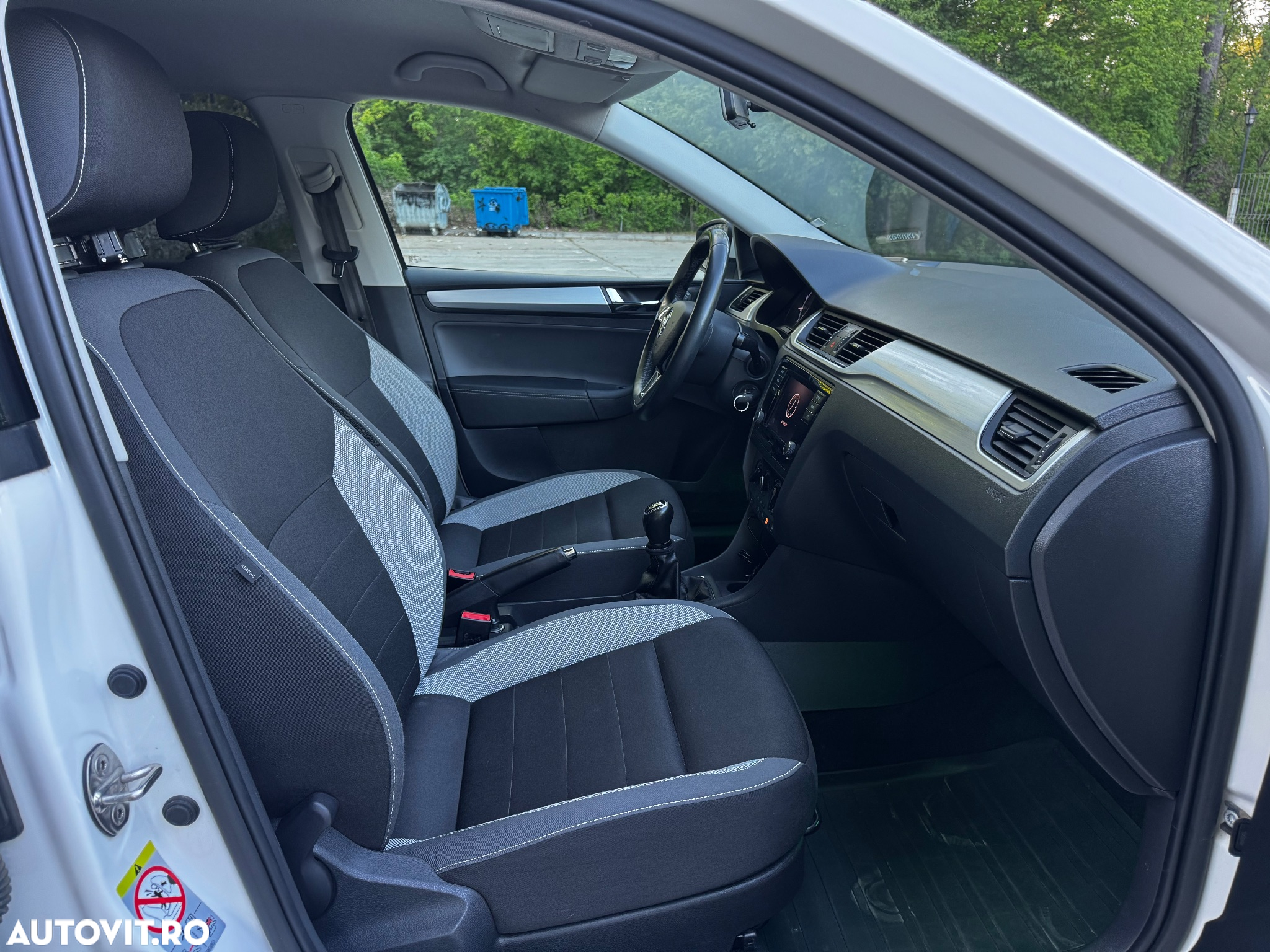 Skoda RAPID 1.0 TSI Ambition - 12