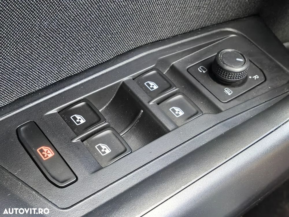 Volkswagen T-Roc 2.0 TDI SCR DSG Life - 27