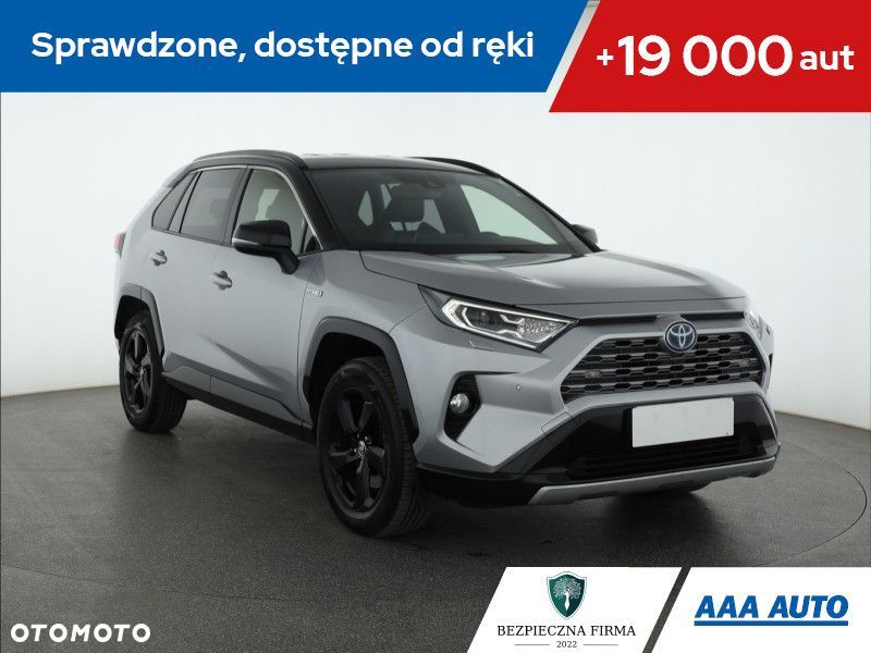 Toyota RAV4 - 1