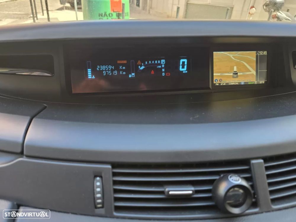 Renault Espace 2.0 dCi Initiale Aut. - 20