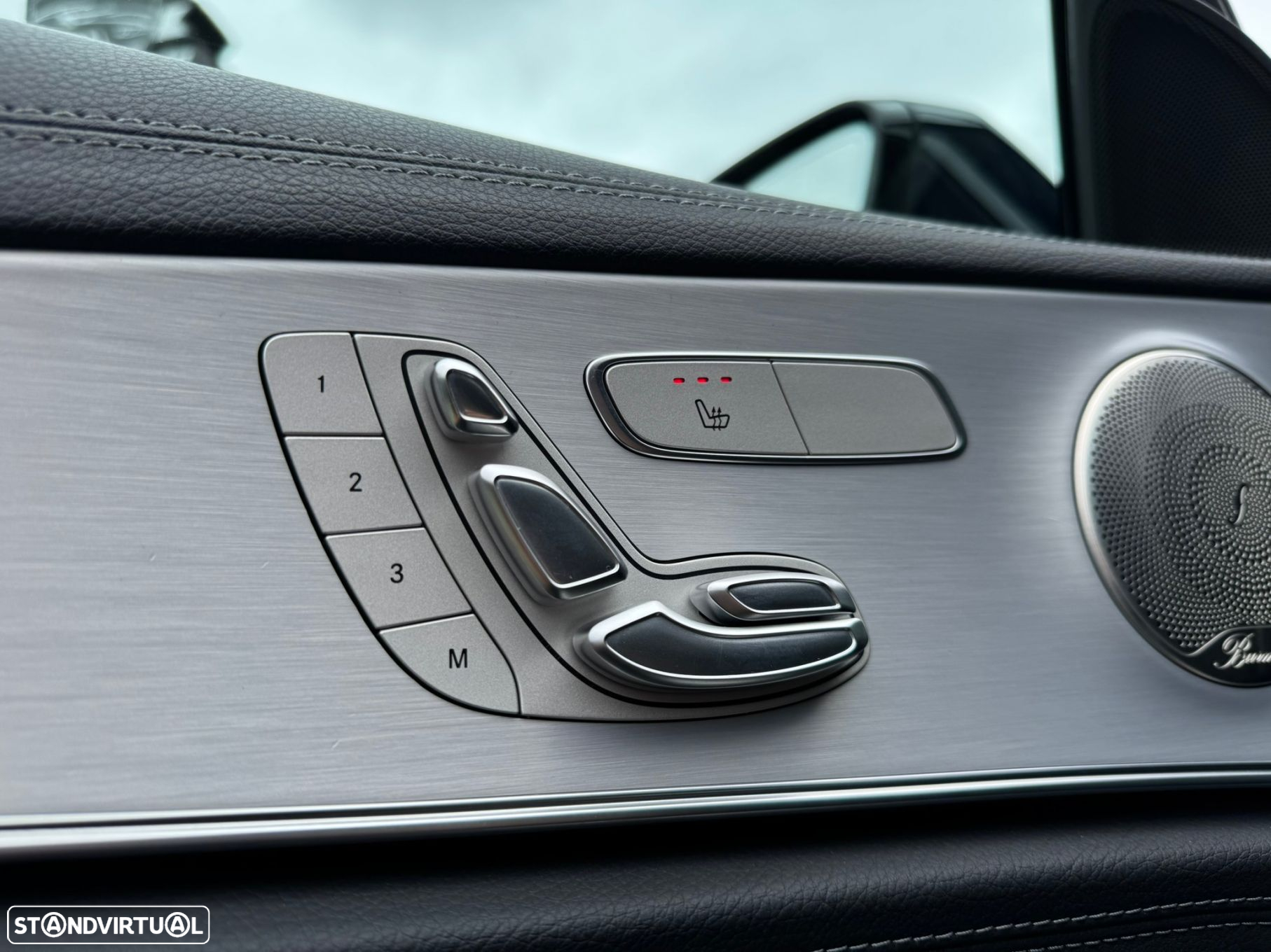 Mercedes-Benz E 300 e AMG Line - 20
