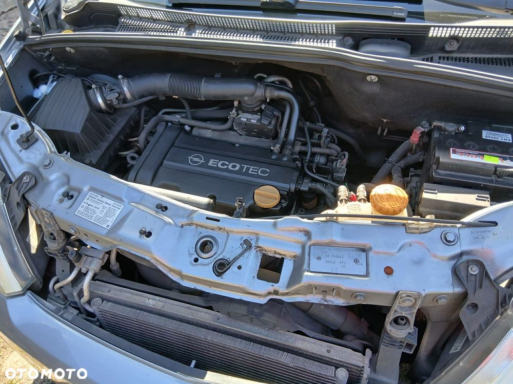 Opel Meriva 1.4 Essentia - 8