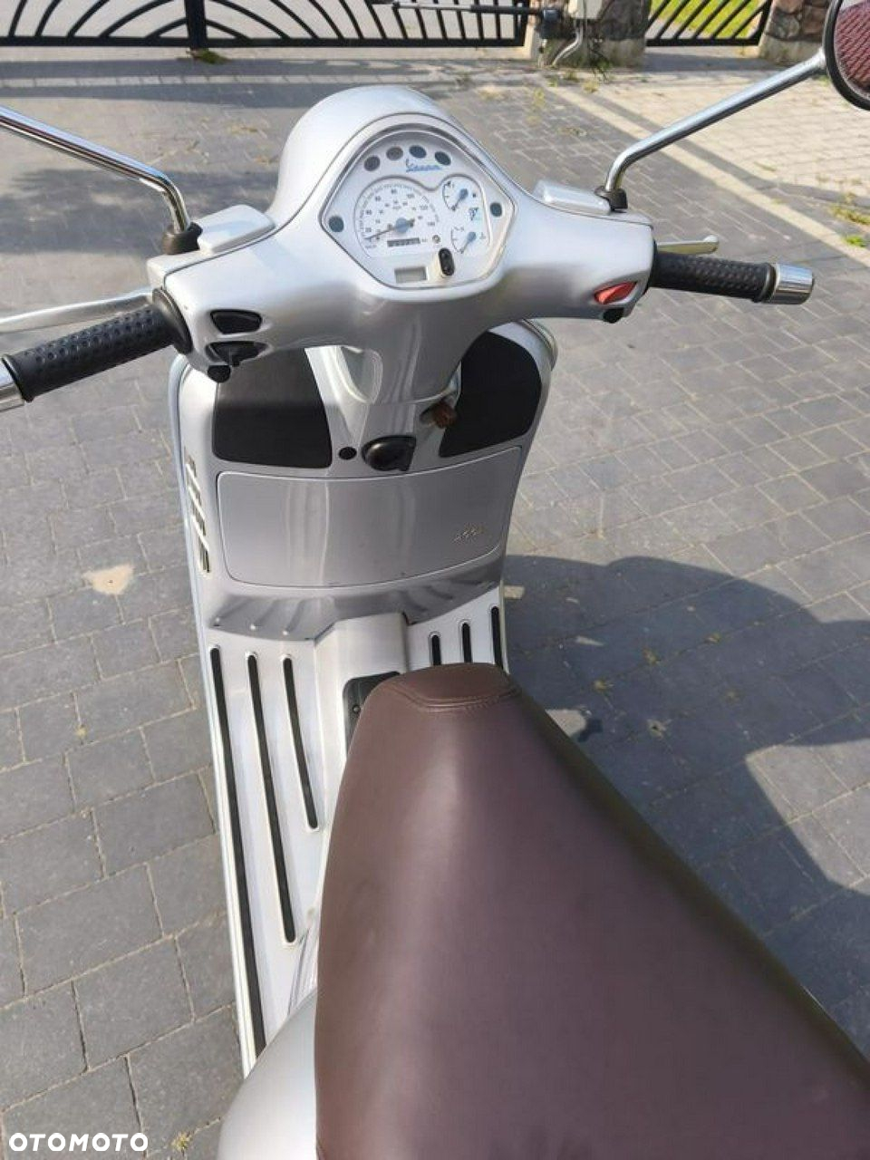 Vespa Grantourismo - 11