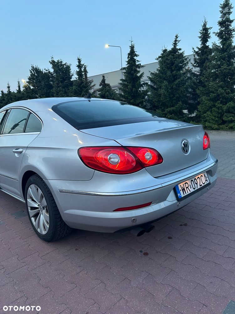 Volkswagen Passat CC - 14