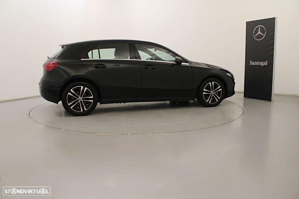 Mercedes-Benz A 200 Standard - 4