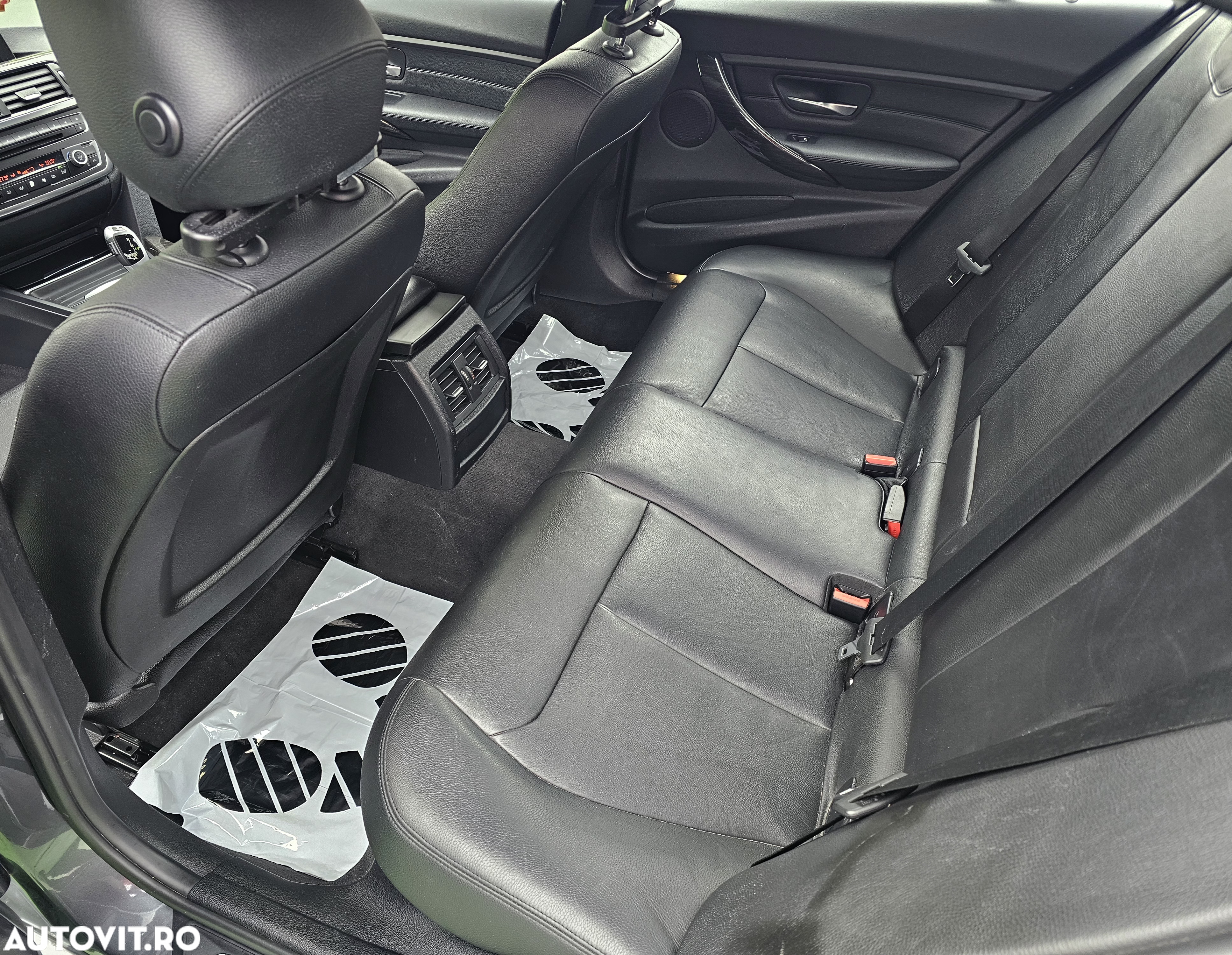 BMW Seria 3 - 12