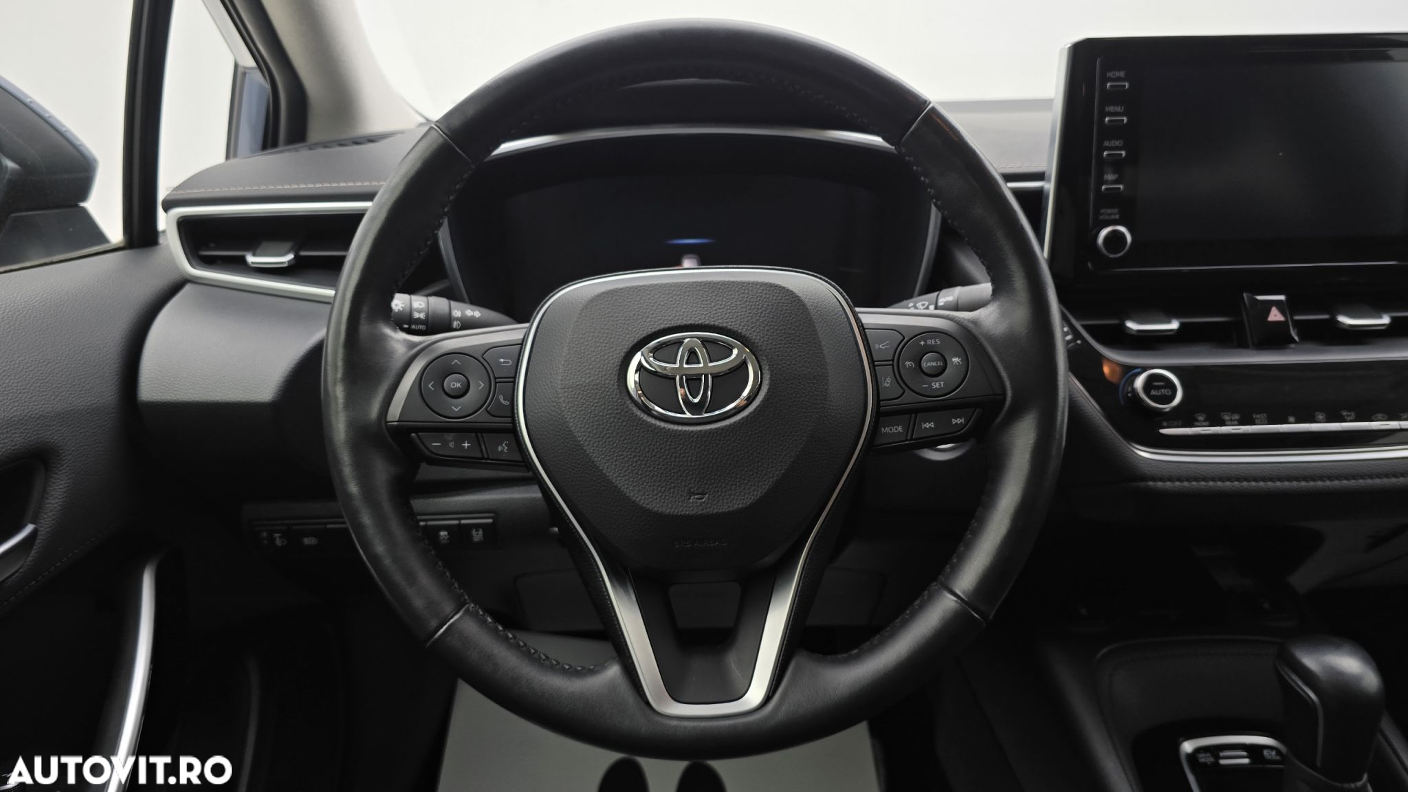 Toyota Corolla - 15