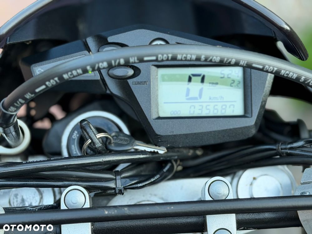 Yamaha XT - 25