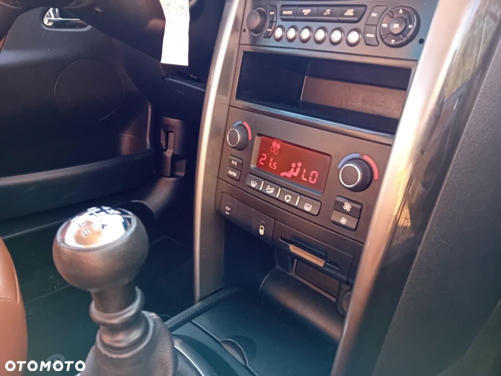 Peugeot 207 CC 155 THP Platinum - 10
