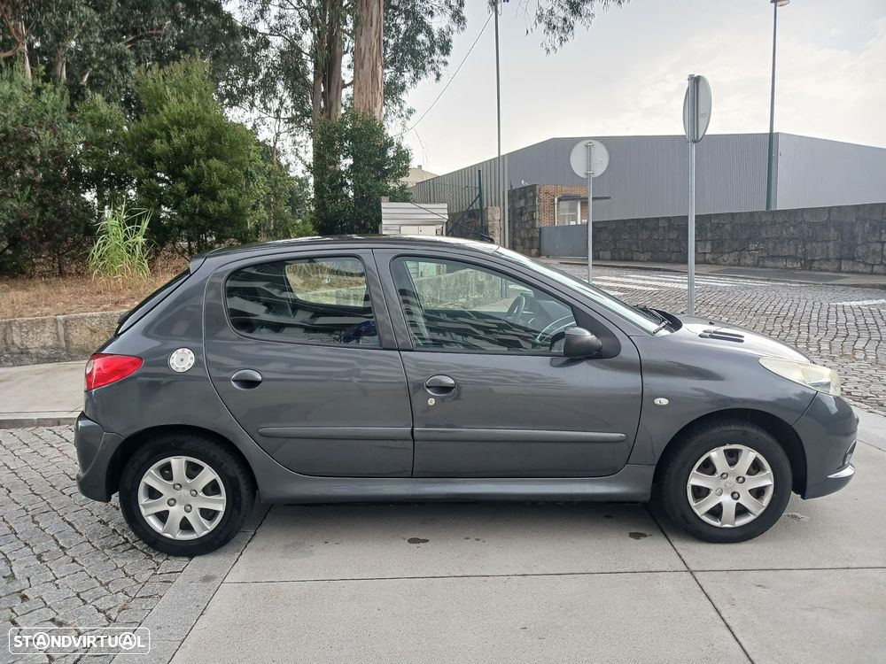 Peugeot 206+ 1.4 HDi Trendy - 6