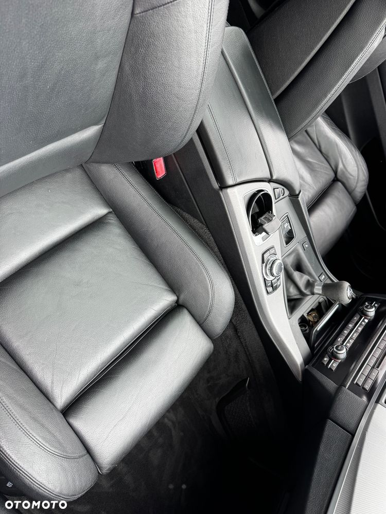 BMW Seria 5 - 12