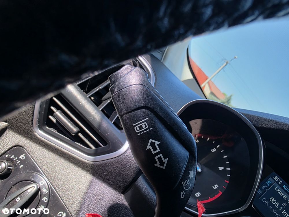 Ford Kuga 2.0 TDCi 4x4 SYNC - 31