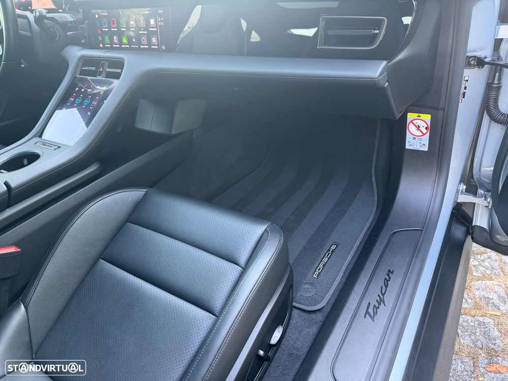 Porsche Taycan Standard - 47