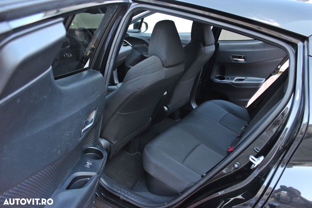 Toyota C-HR Hybrid Business-Edition - 6