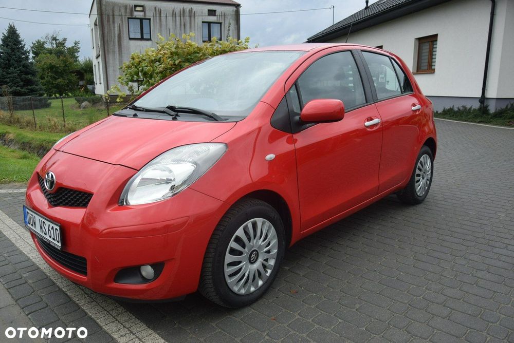 Toyota Yaris - 4