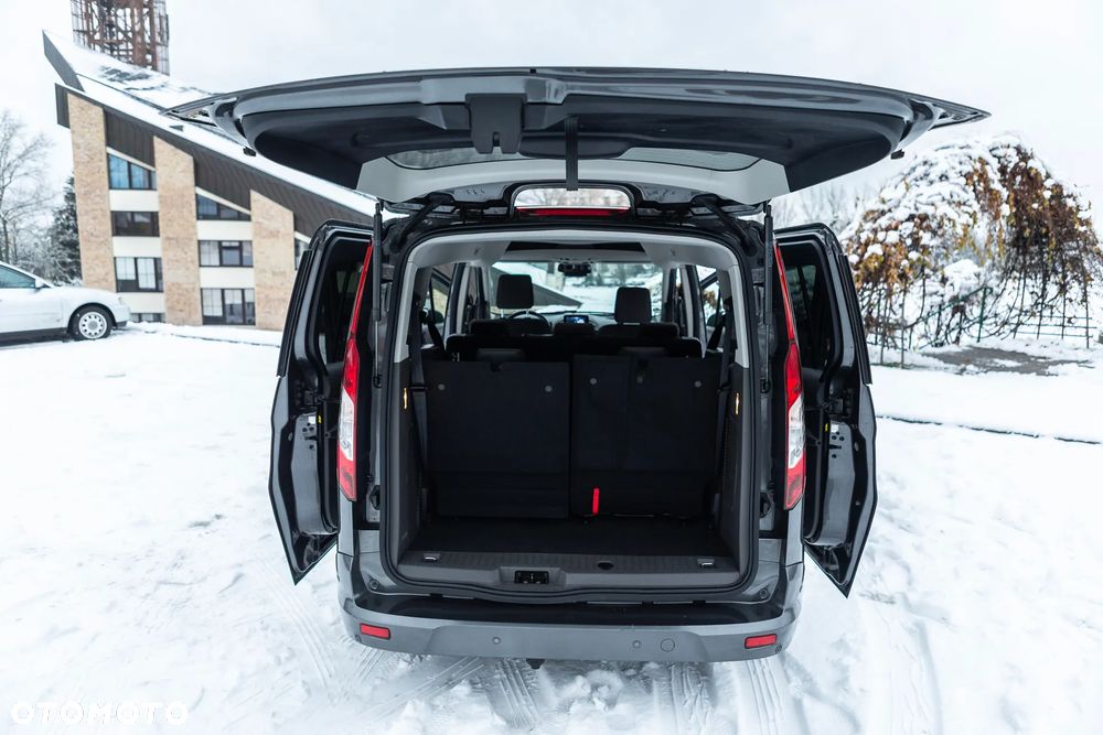 Ford Tourneo Connect - 23