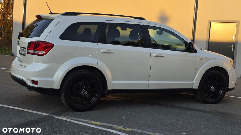 Fiat Freemont 2.0 Multijet Black Code AWD - 13