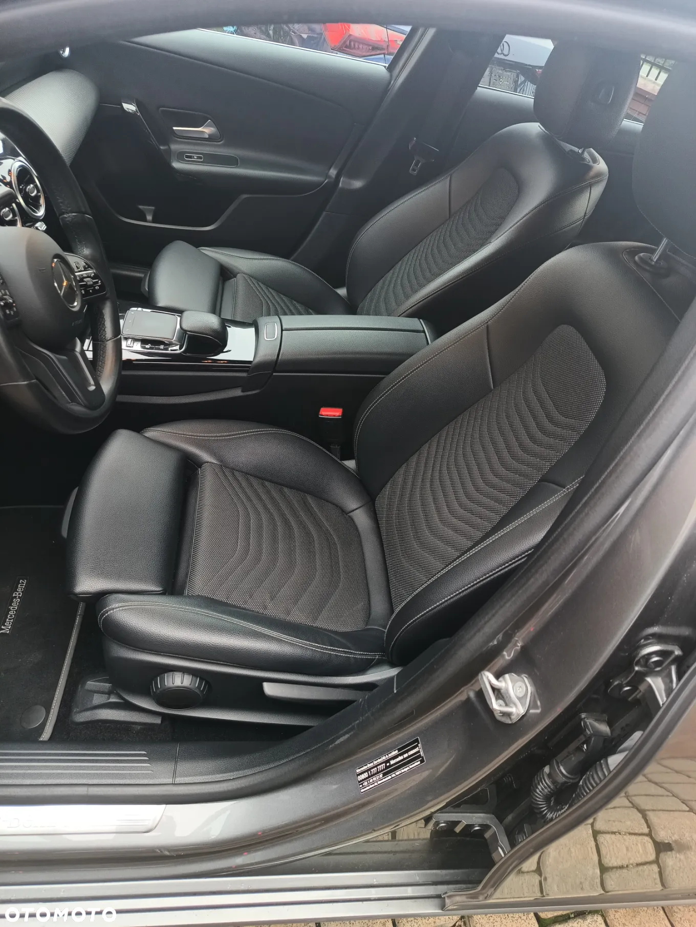 Mercedes-Benz Klasa A 200 d 8G-DCT AMG Line - 14