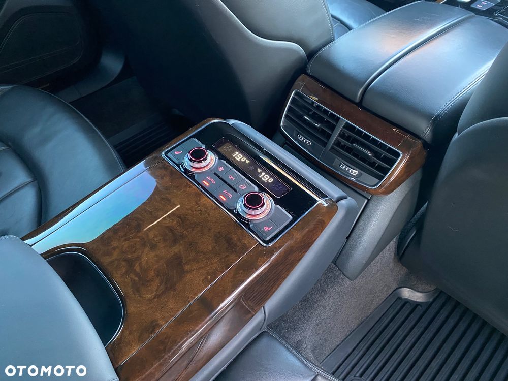 Audi A8 3.0 TDI DPF quattro tiptronic - 38