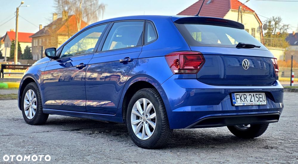 Volkswagen Polo - 11