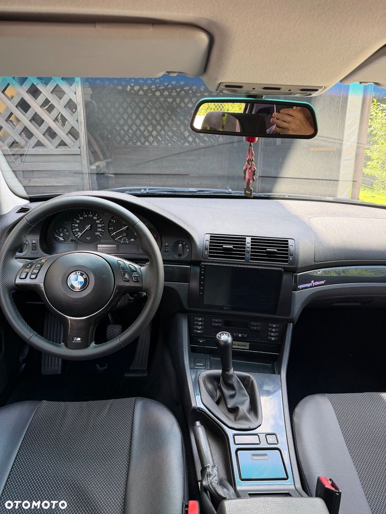 BMW Seria 5 - 10