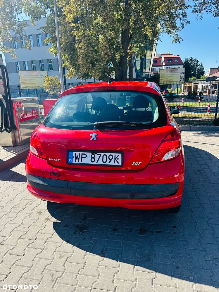 Peugeot 207 - 3