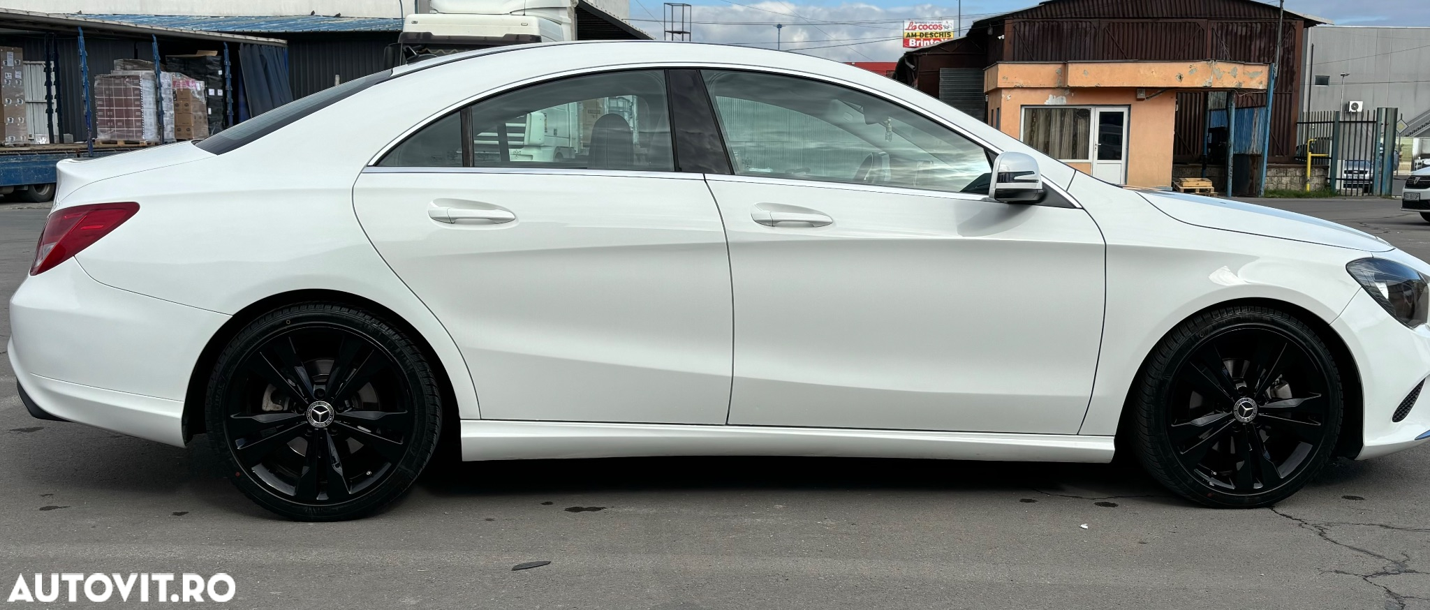 Mercedes-Benz CLA 200 d 4MATIC Aut. - 10