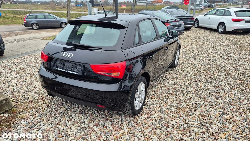 Audi A1 ver-1-4-tfsi-attraction - 12