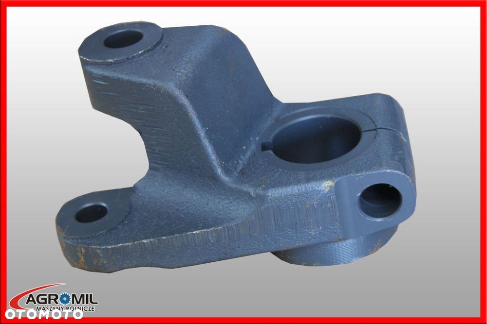 Ramię zwrotnicy prawe MF 235 255 Ursus - 1