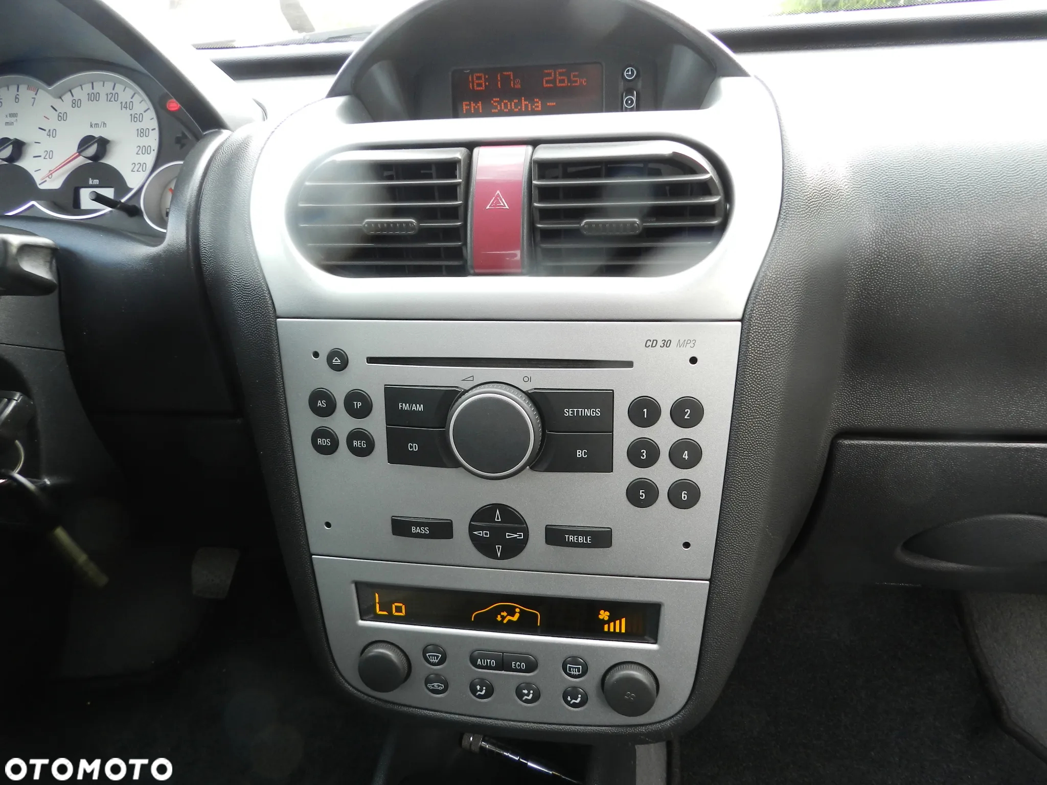 Opel Corsa 1.0 12V Essentia - 12