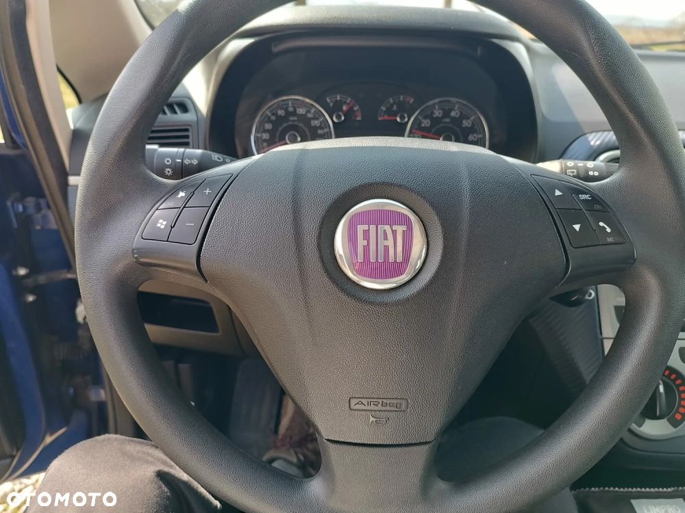 Fiat Grande Punto 1.4 8V - 14