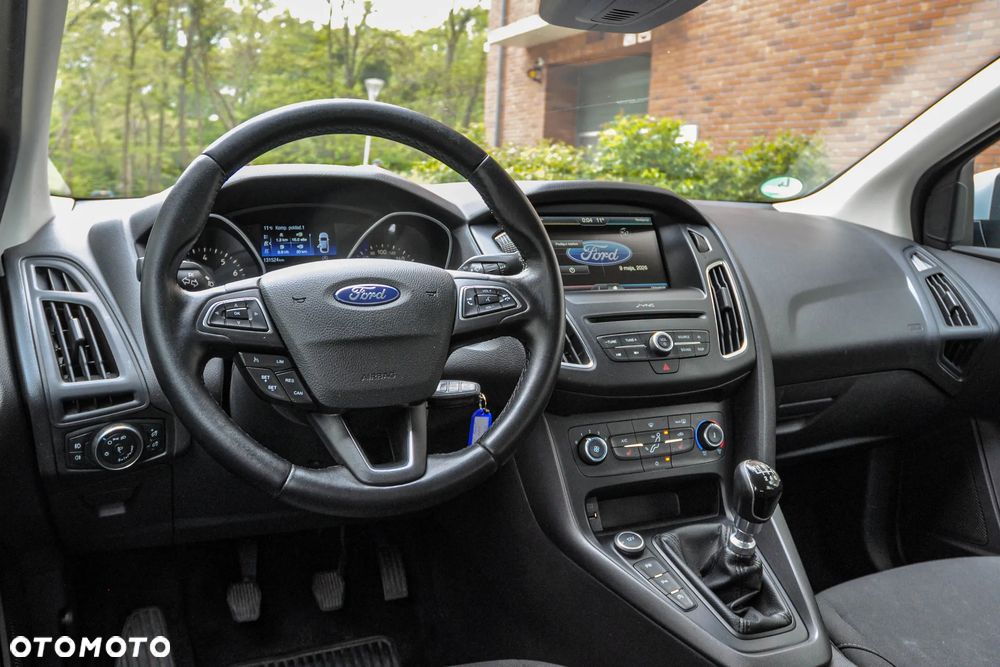 Ford Focus - 7