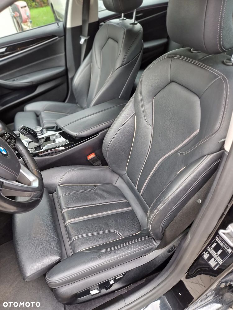 BMW Seria 5 520d Sport Line sport - 6