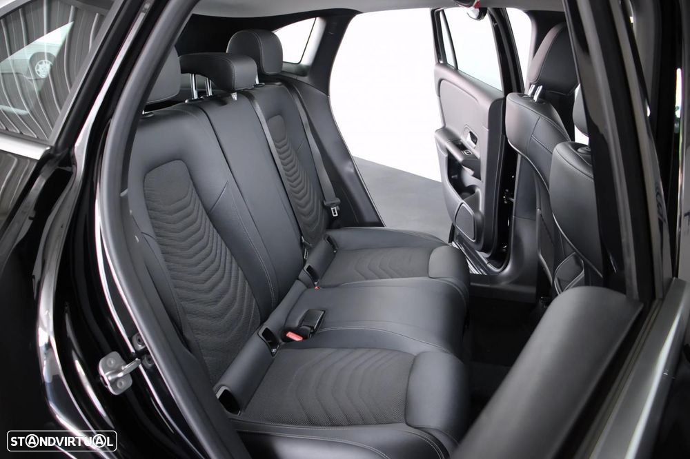 Mercedes-Benz GLA 200 Style - 15