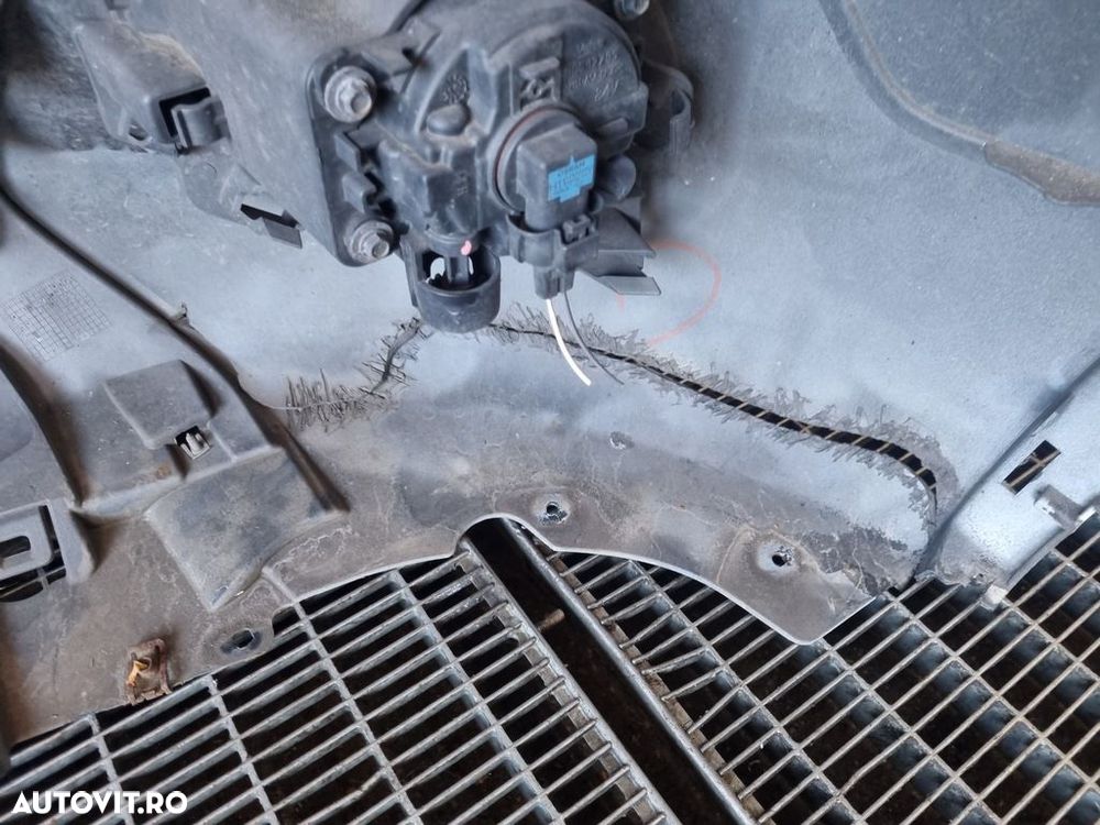 Bara fata Renault Kadjar 2015 - 2018 Alb (1310) Benzina model fara spalatoare far ... - 10