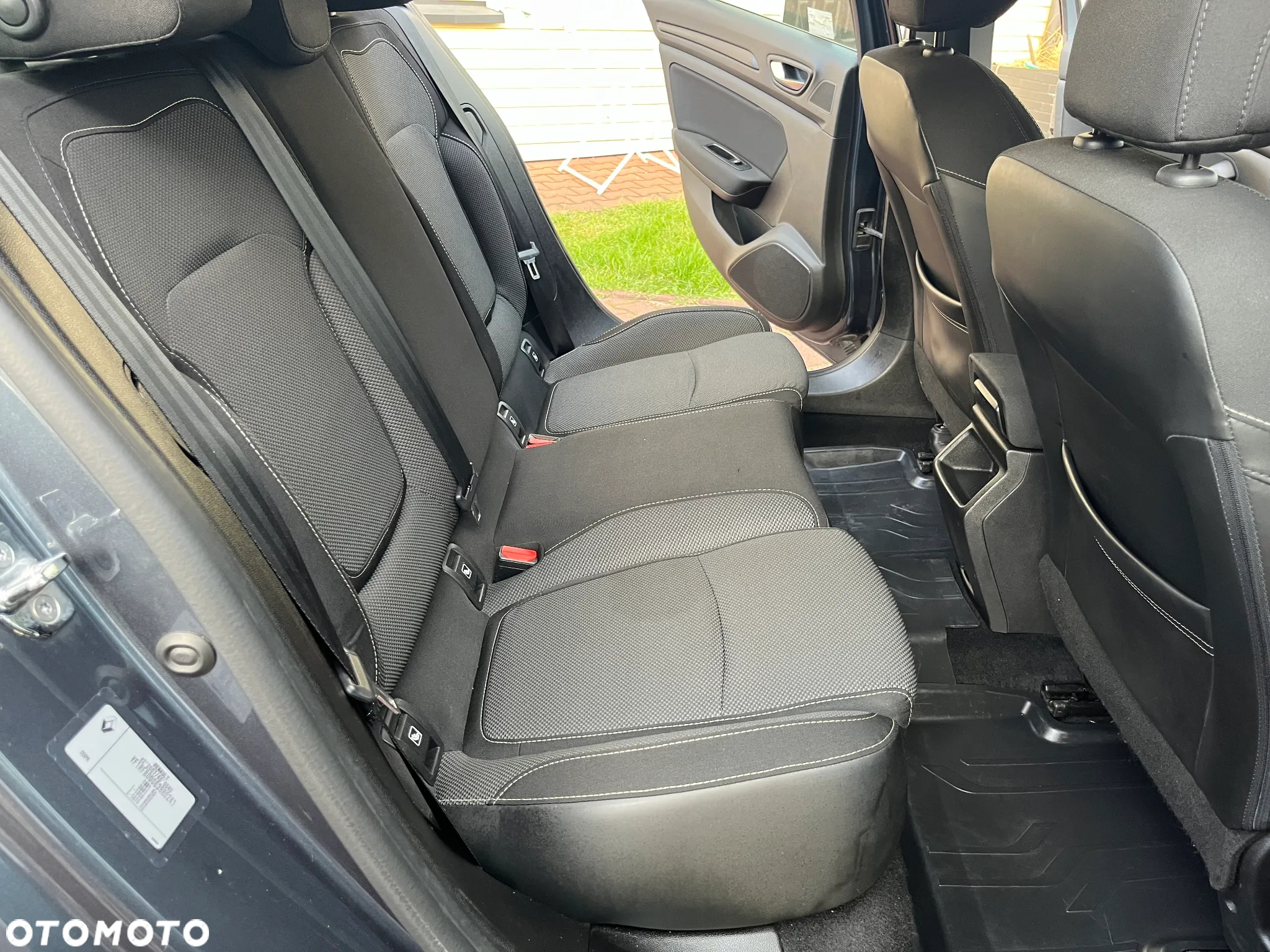 Renault Megane 1.3 TCe FAP Business - 21